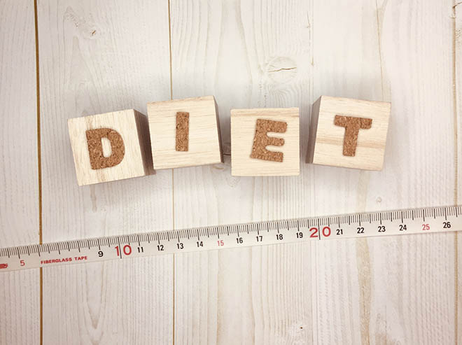 男性がお腹周りのダイエットを成功させるカロリー管理方法